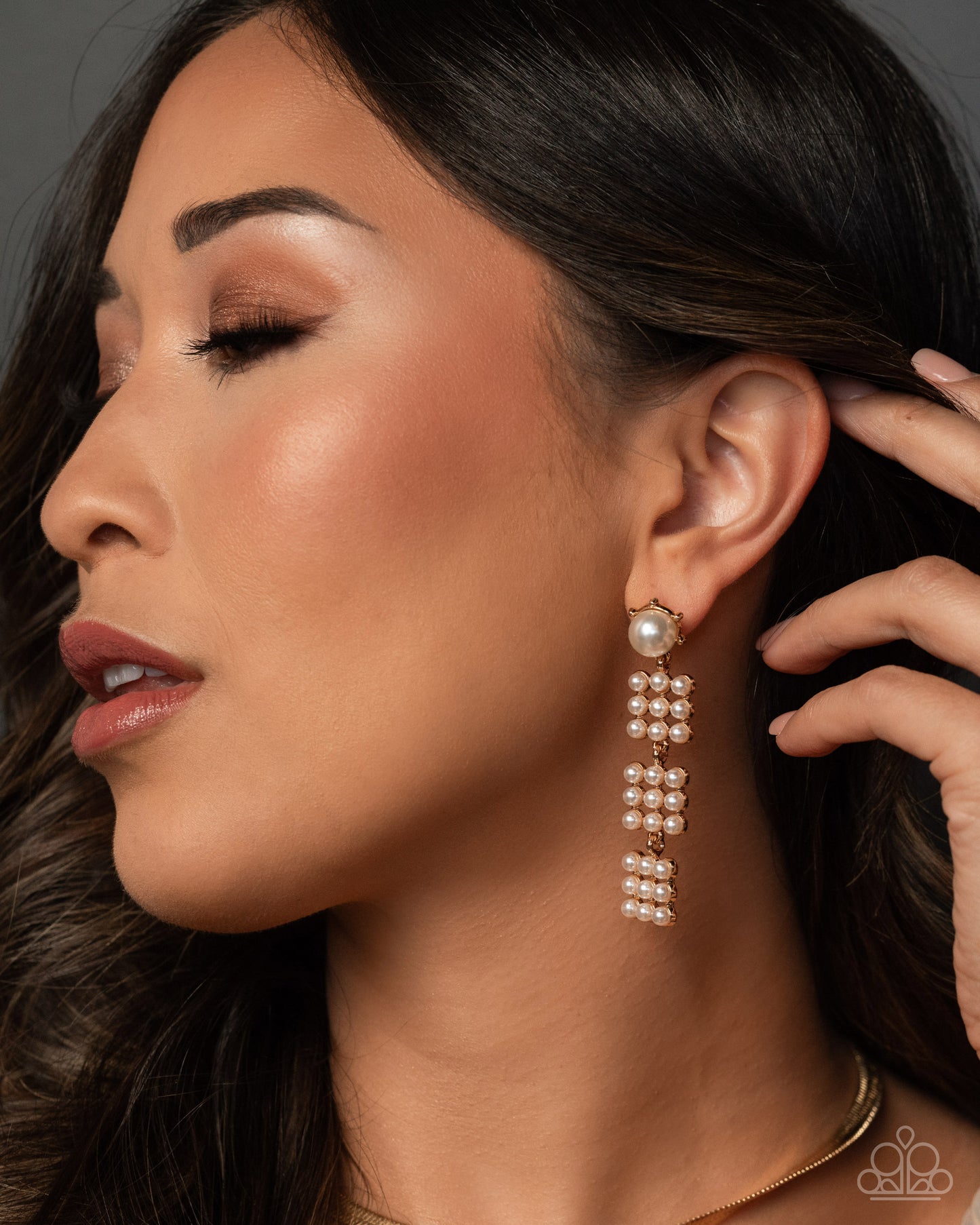 Pearl Pastime Gold Earrings - Paparazzi Accessories