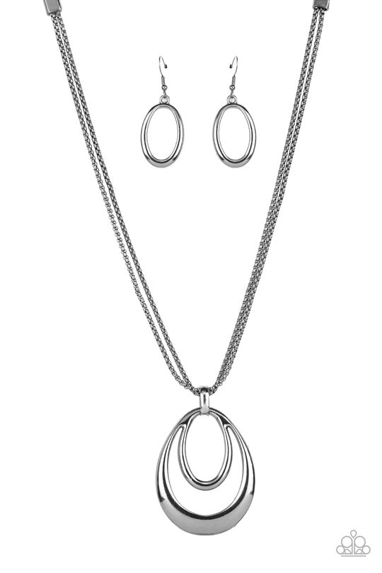 Suburban Storm Black Necklace - Paparazzi Accessories