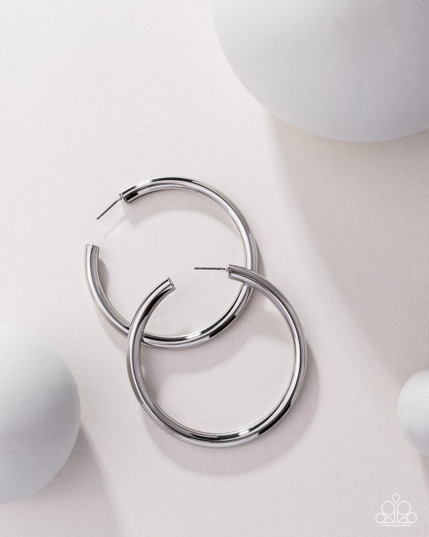 Curve Ball Silver Earring - Paparazzi Accessories