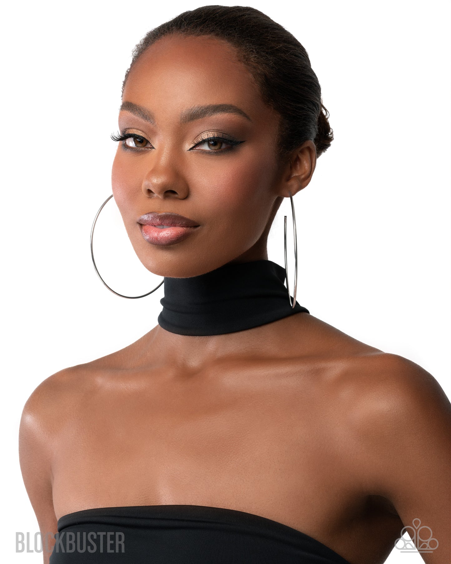 Colossal Couture Silver Earring - Paparazzi Accessories
