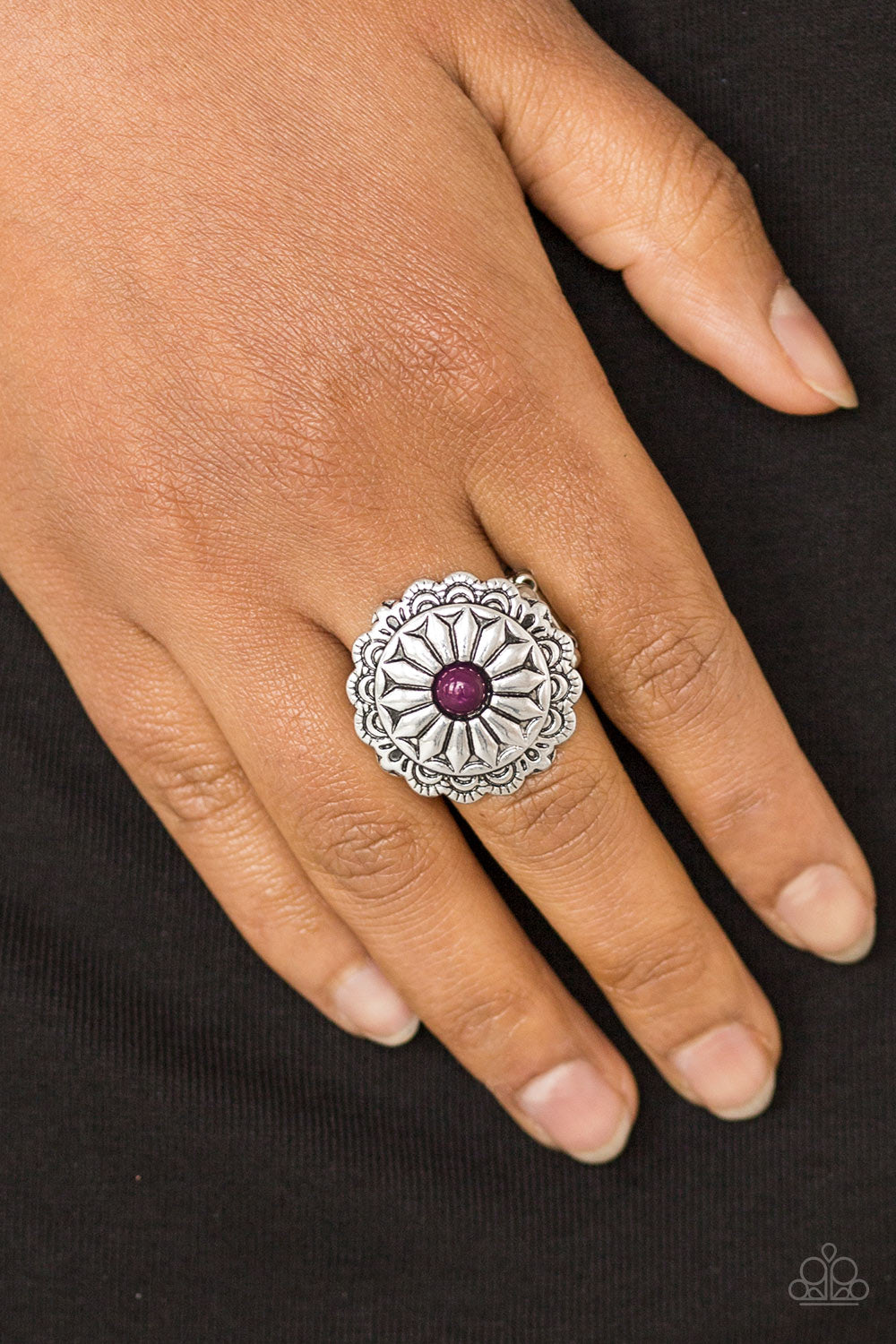 Daringly Daisy Purple Ring ~ Paparazzi Accessories