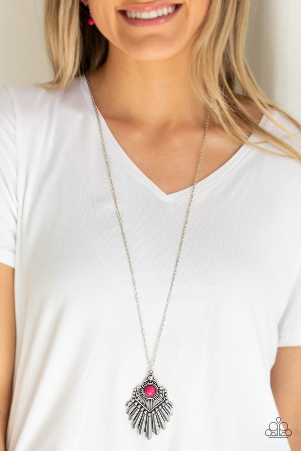 Inde-PENDANT Idol Pink Necklace ~ Paparazzi Accessories