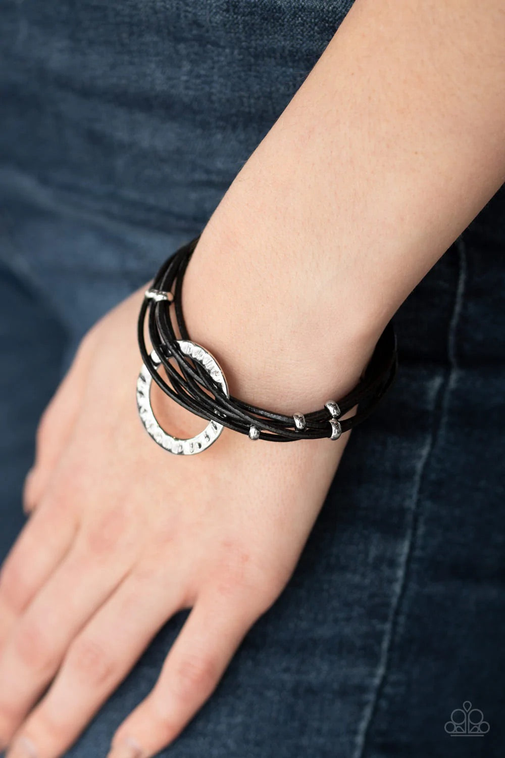 Magnetic Muse Black Bracelet - Paparazzi Accessories