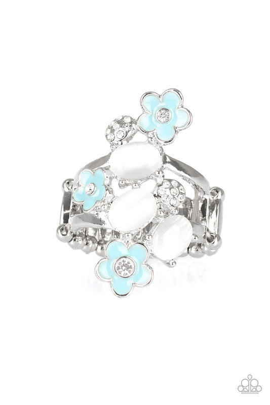 Daisy Delight Blue Ring ~ Paparazzi Accessories